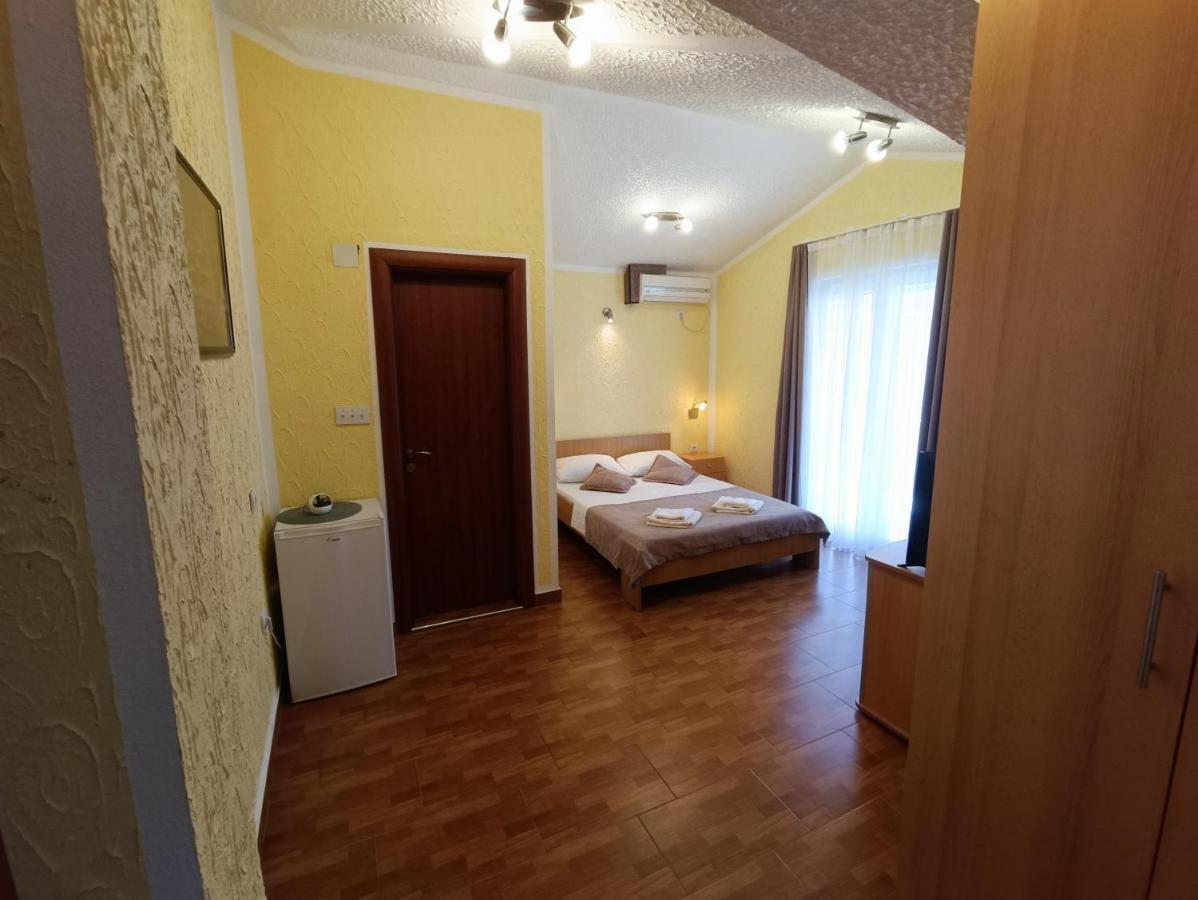 Martinovic Rooms 부드바 외부 사진