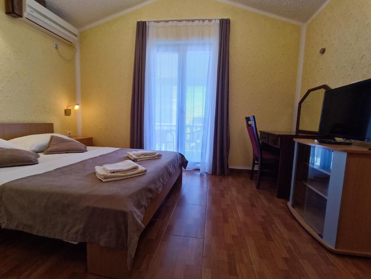 Martinovic Rooms 부드바 외부 사진