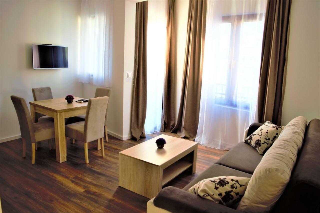 Martinovic Rooms 부드바 외부 사진